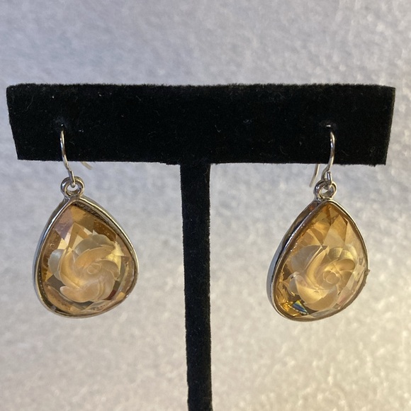 NWOT - Ricki’s Silvertone Pear Shaped Citrine Pinwheel Crystal Pierced Earrings - Picture 7 of 11